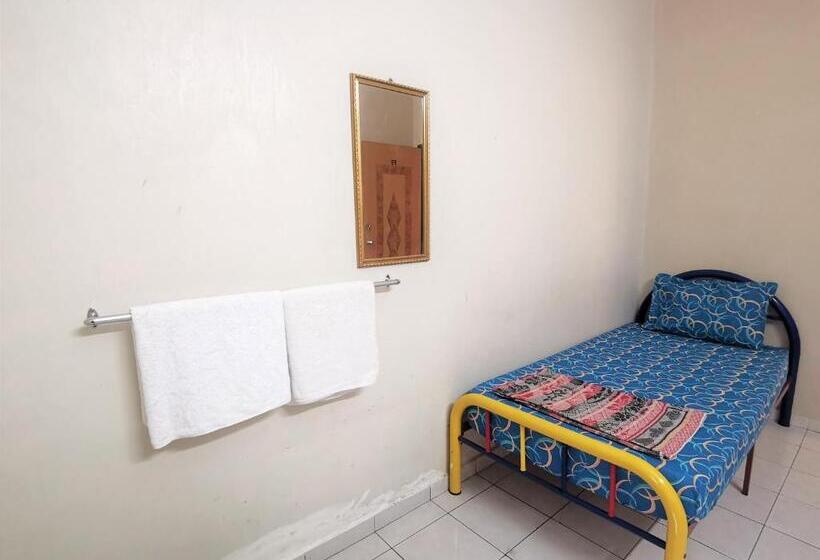 标准间, Star Lodge