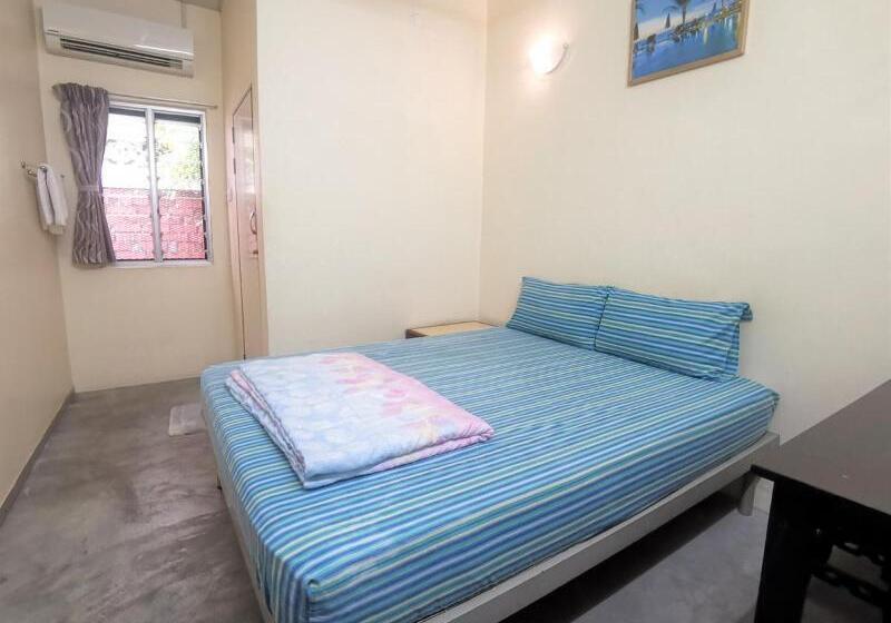 标准间, Star Lodge