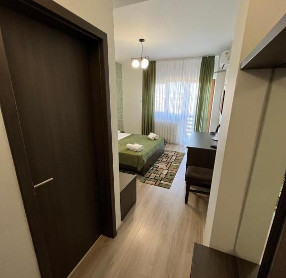 バルコニー付きスタンダードルーム, Motel Infinit