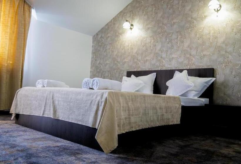 バルコニー付きスタンダードルーム, Motel Infinit