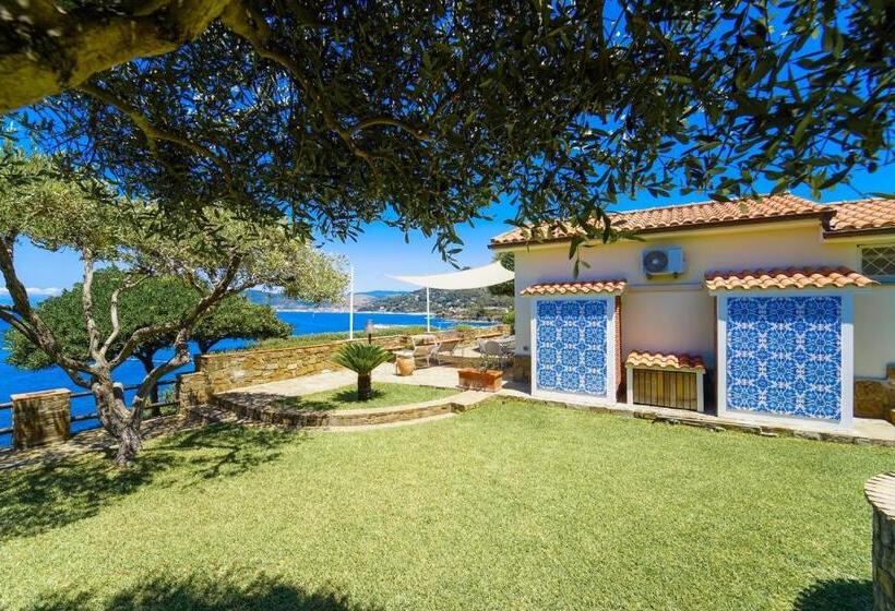 オーシャンビューデラックスルーム, Le Casette Di Ulisse