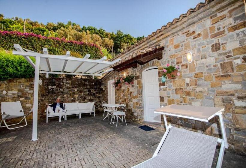 オーシャンビュースタンダードルーム, Le Casette Di Ulisse