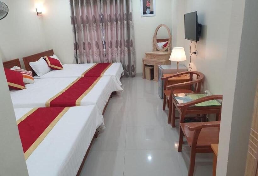 اتاق استاندارد سه نفره, Cat Ba Thailand