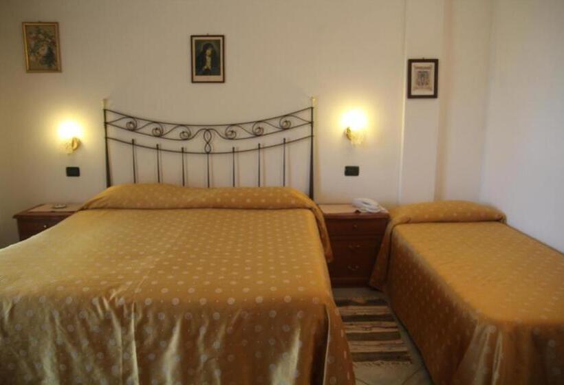 غرفة سوبيريور ثلاثية, La Barcarola