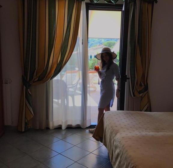 غرفة سوبيريور ثلاثية, La Barcarola