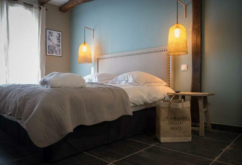 جناح ديلوكس سرير كينج, La Demalerie