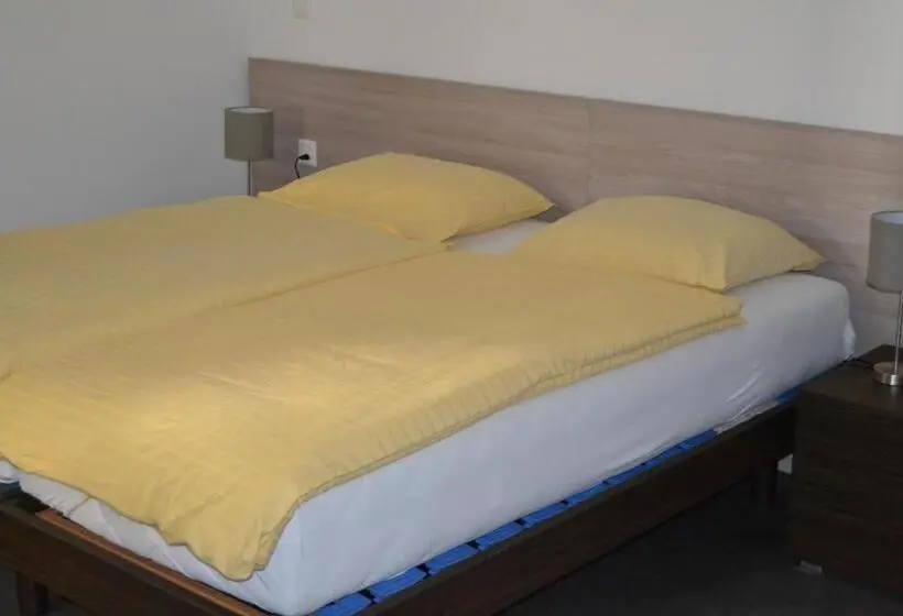 Deluxe-huone, Della Stazione