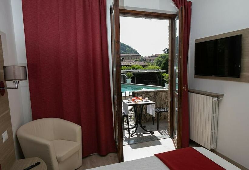 プールの見えるスーペリアルーム, Villa Cuore