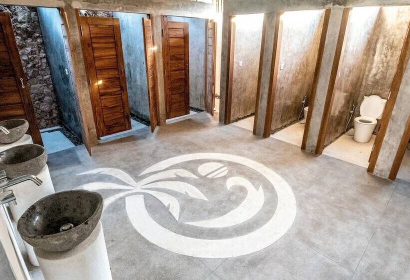 Кровать в Общей Комнате, Kaniu Capsule Hostel