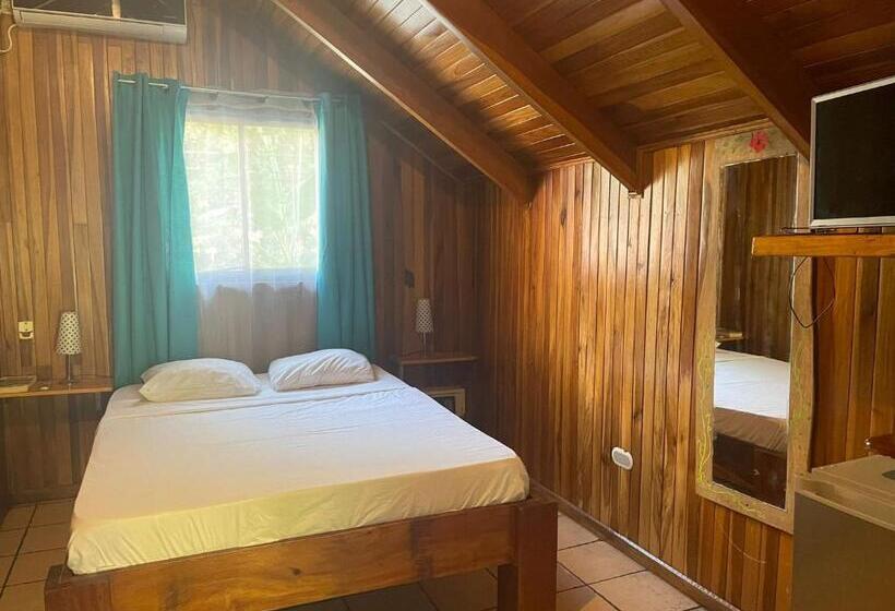 חדר סטנדרט לשלושה עם נוף לגינה, Beach Cabinas