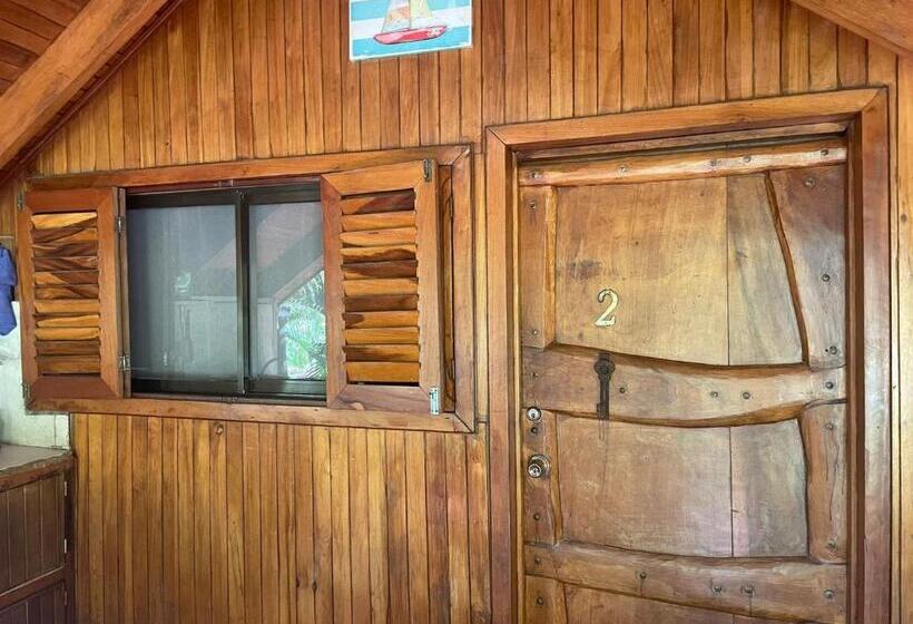 חדר סטנדרט לשלושה עם נוף לגינה, Beach Cabinas