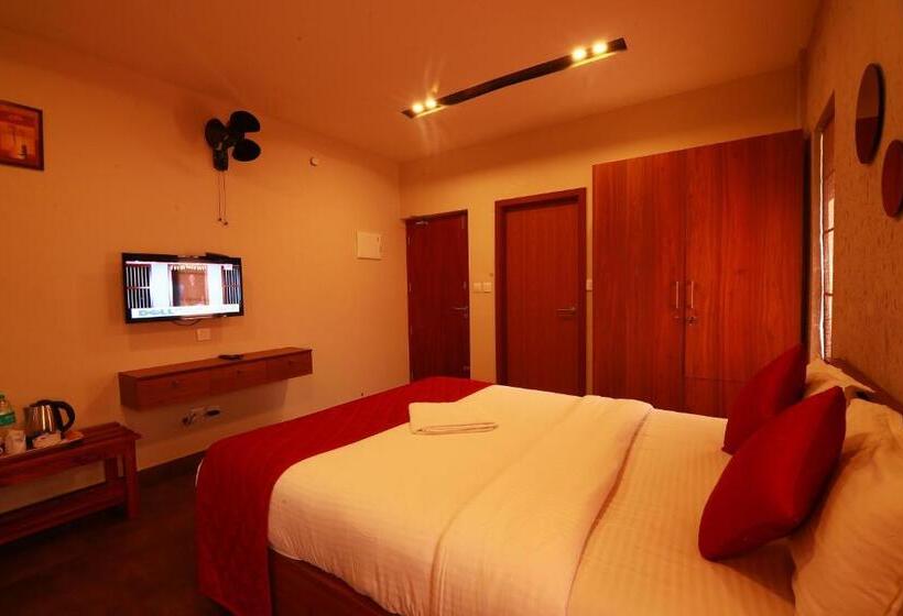 Номер Стандарт, Bonita Banasura