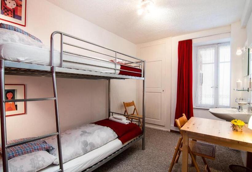 غرفة قياسية سرير بطابقين مزودة بحمام مشترك, Weisses Rössli