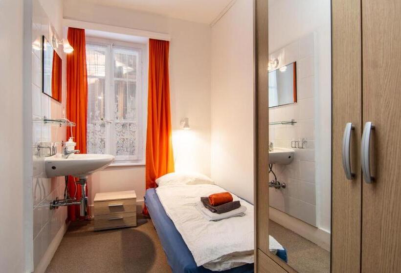 غرفة قياسية فردية حمام مشترك, Weisses Rössli