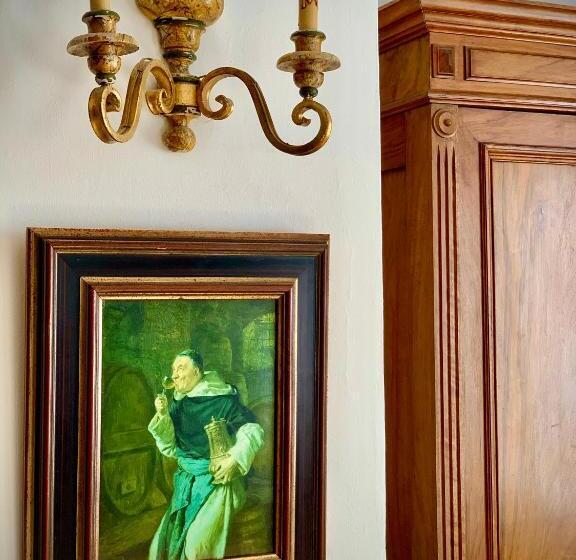 شقة غرفة واحدة, Weisses Rössli