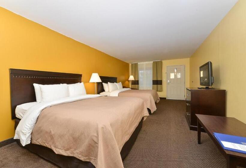 스탠다드 룸, Clarion Pointe Forsyth I75