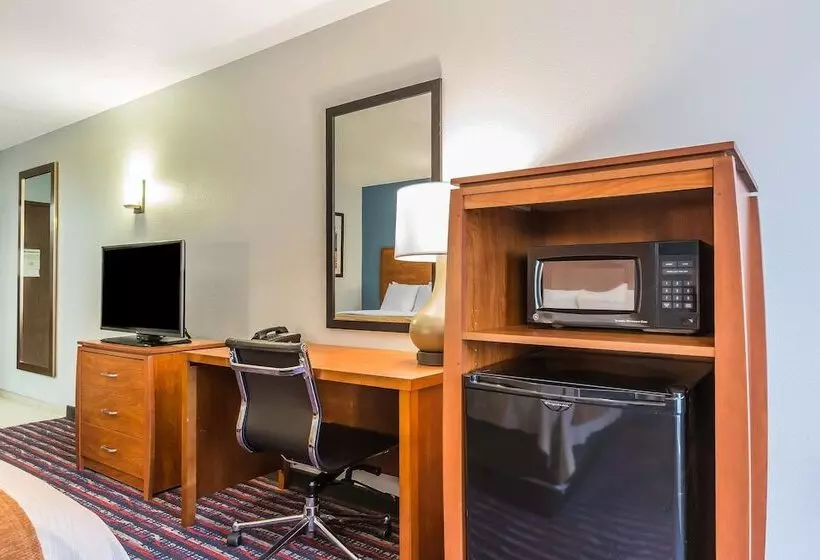 ２ダブルベッドのスタンダードルーム, Comfort Inn Alton Near I255