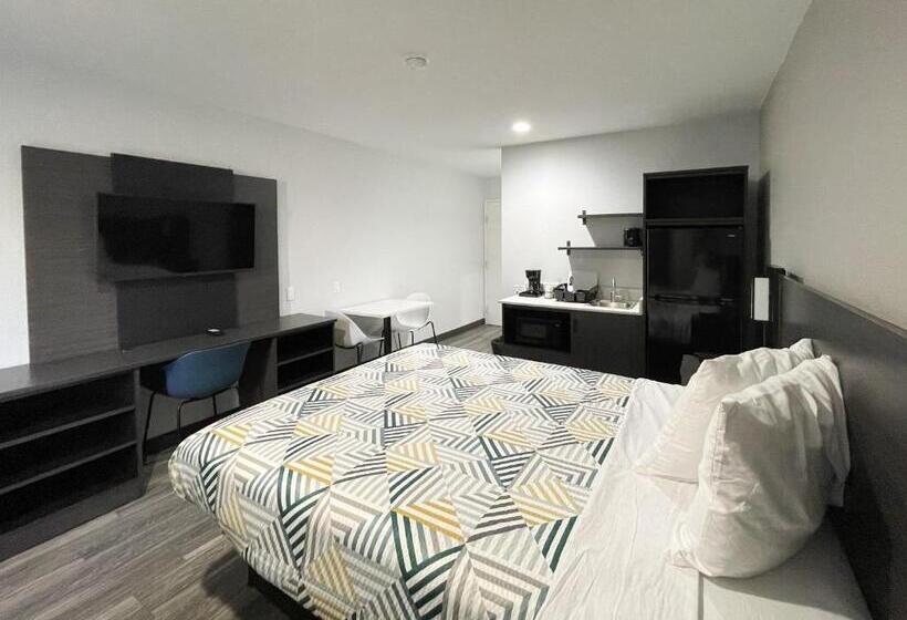 身障者適用キングサイズベッドルーム, Days Inn Little Rock South