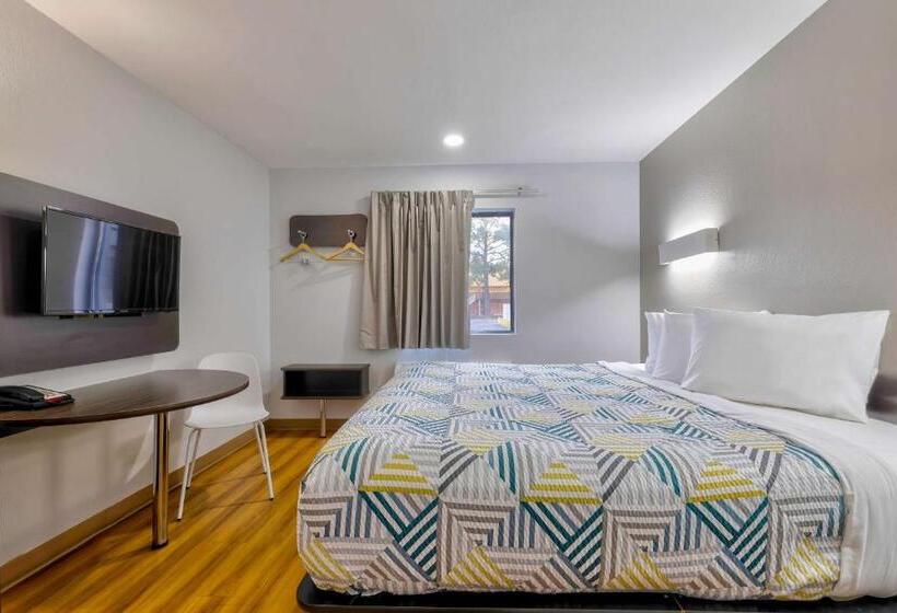 身障者適用キングサイズベッドルーム, Days Inn Little Rock South