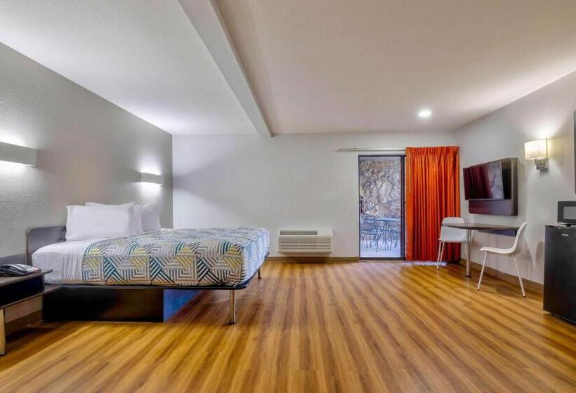 キングサイズベッドのスタンダードルーム, Days Inn Little Rock South