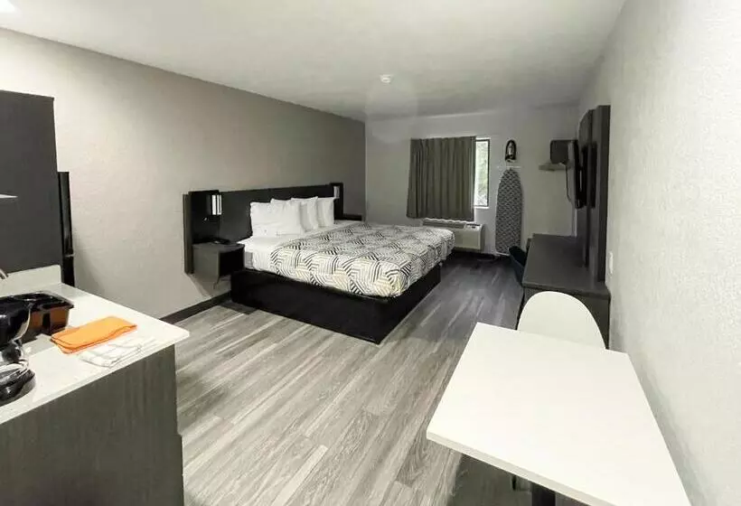 キングサイズベッドのデラックスルーム, Days Inn Little Rock South