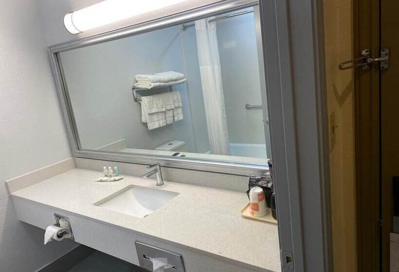 غرفة قياسية سرير كينج, Quality Inn Bastrop