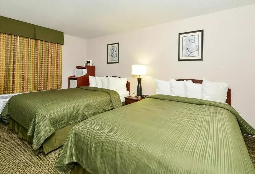 Standard-huone, Quality Inn & Suites Stoughton  Madison South