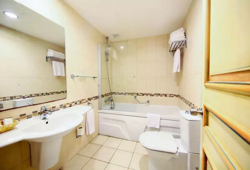 اتاق استاندارد با تخت بزرگ, Stay Wise Inns Of Montrose