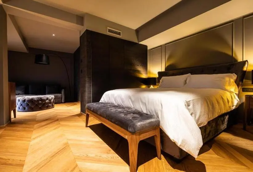 سوئیت با تخت بزرگ, Dam Boutique Hotel & Restaurant