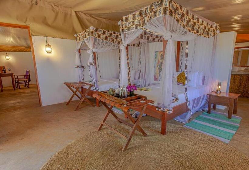 ファミリールーム, Karatu Tented Lodge