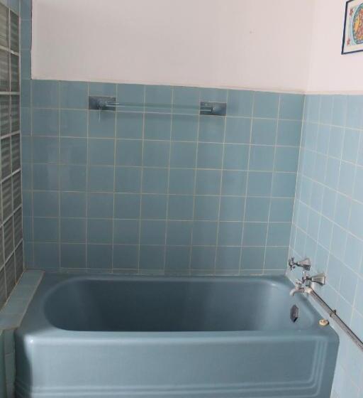 اتاق لوکس, Hostal Velvet Plaza