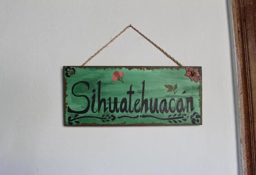 اتاق استاندارد با 2 تخت دوبل, Hostal Velvet Plaza