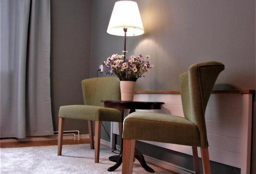 غرفة عائلية حمام مشترك, Sjugare Gård Bed & Breakfast