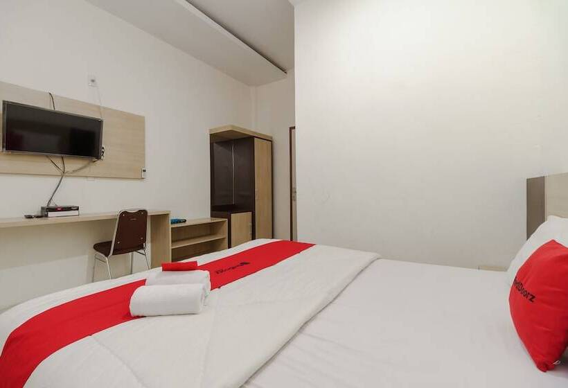 Номер Стандарт, Reddoorz Syariah Near Baiturrahman Aceh