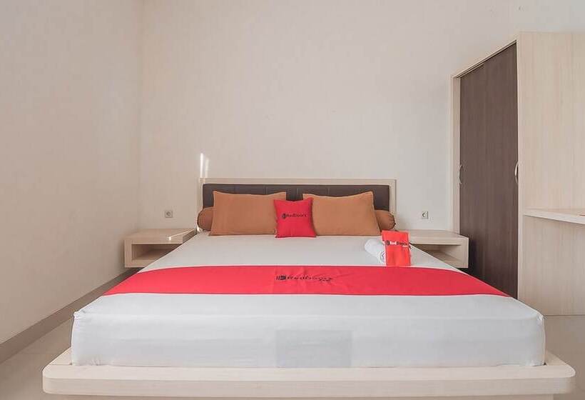 디럭스 룸, Reddoorz Syariah @ Sarongge Cianjur