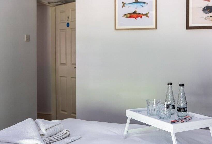 스탠다드 싱글 룸, The Spice Ship