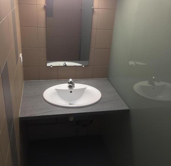 اتاق استاندارد, Auberge De Poé