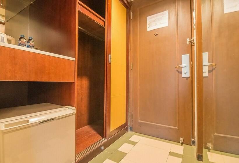 Номер Стандарт, Reddoorz Premium Syariah @ Semarang City Center