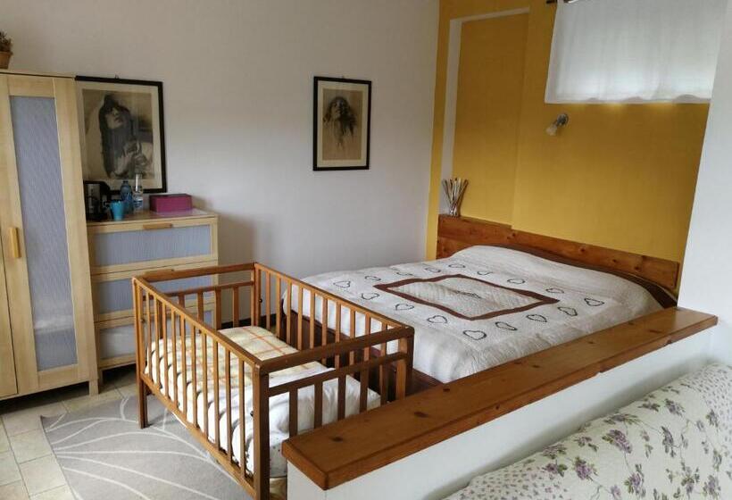 标准间, Fattoria Del Pino