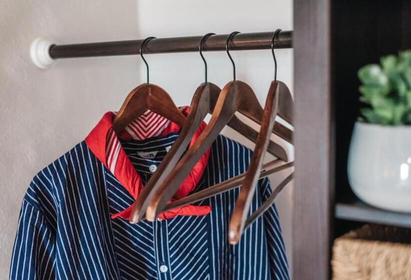 Standard Room Lake View, Inselresort Wilhelmstein