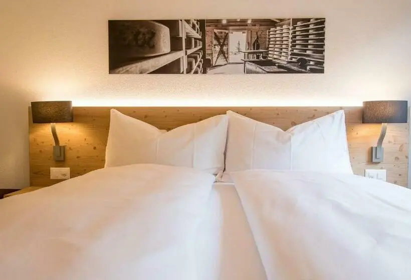 スタンダード４人部屋, Gadmer Lodge   Dein Zuhause In Den Bergen