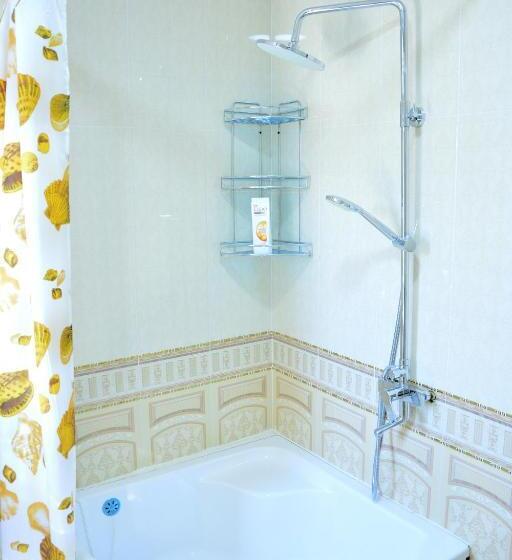 חדר סטנדרט לארבעה, Koh I Noor