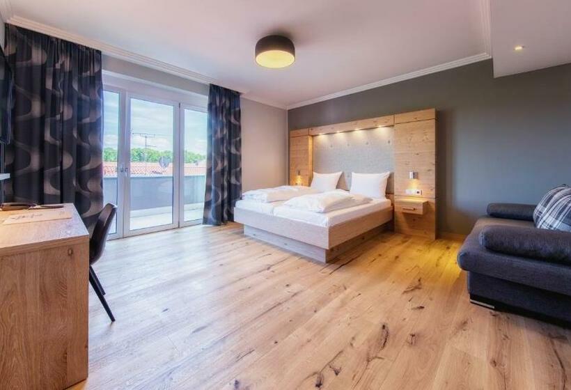 סוויטה, Heuboden Hotel Heu.loft Freiburg