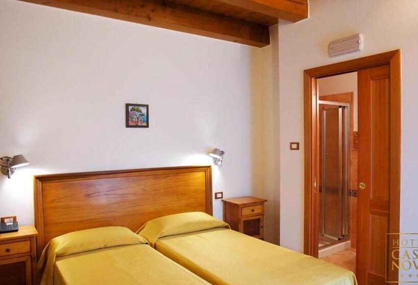 Habitació Estàndard, Casanova