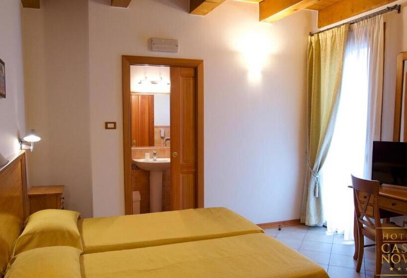 Habitació Estàndard, Casanova