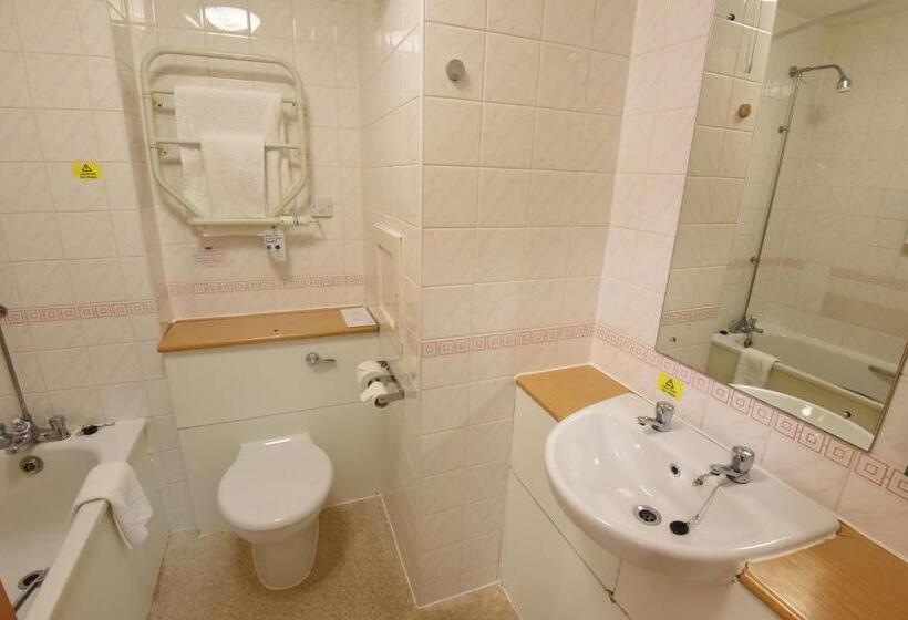 ファミリールーム, Royal Oak By Greene King Inns