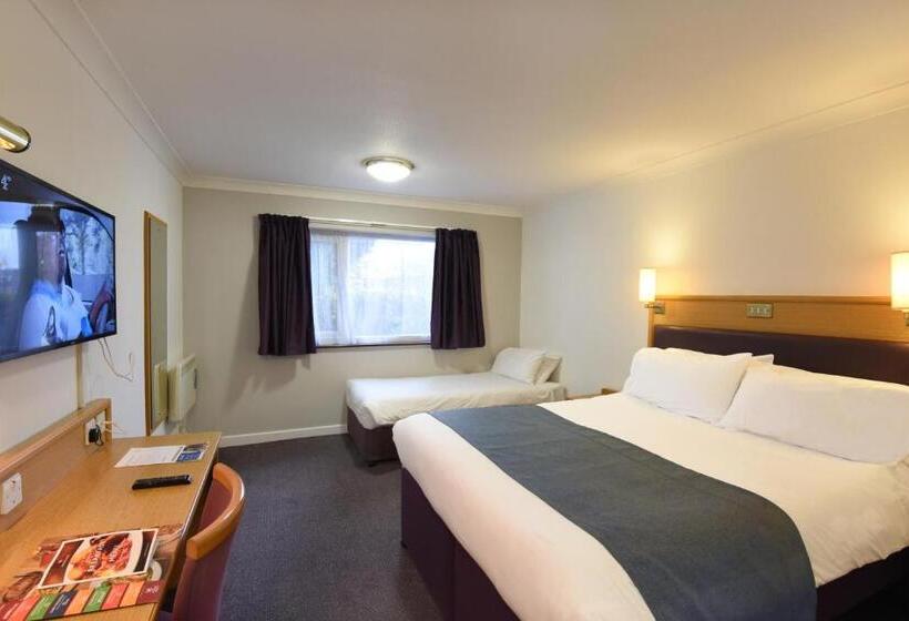 ファミリールーム, Royal Oak By Greene King Inns