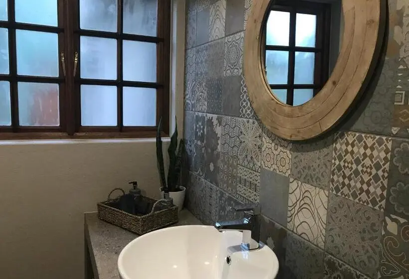 スタンダードルーム, Lowveld Living Guesthouse
