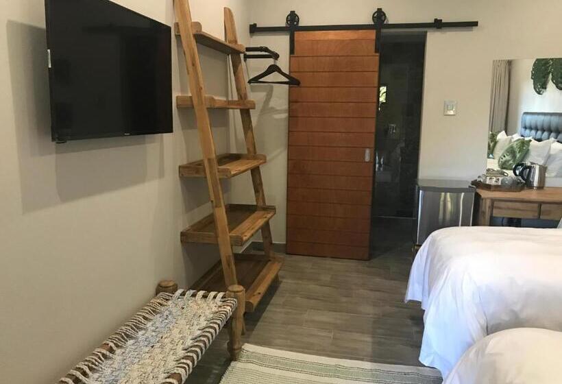 Номер Стандарт, Lowveld Living Guesthouse