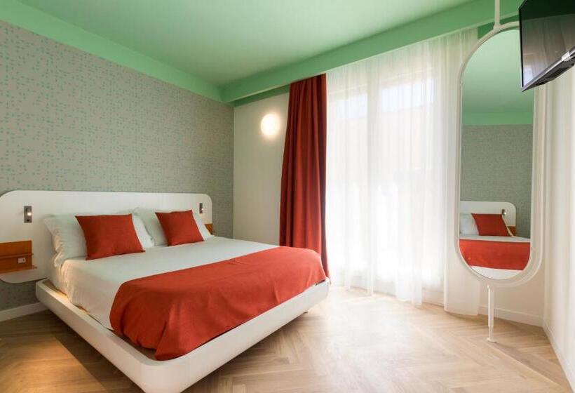 آپارتمان 1 خوابه, Metropolitan Suites